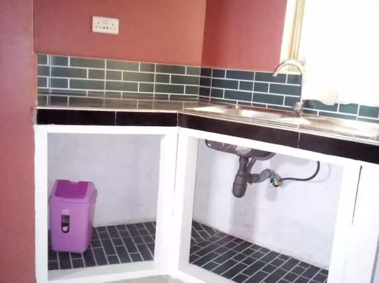 هتل Lite Cottages