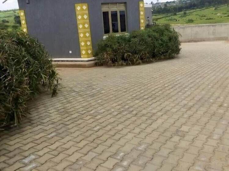 هتل Lite Cottages