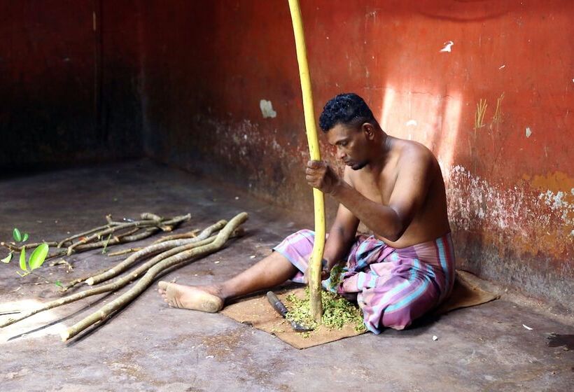 Отель The Bungalow, Makuludola Estate