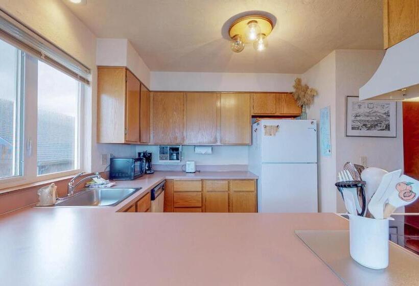 فندق Nye Beach Lighthouse Vista