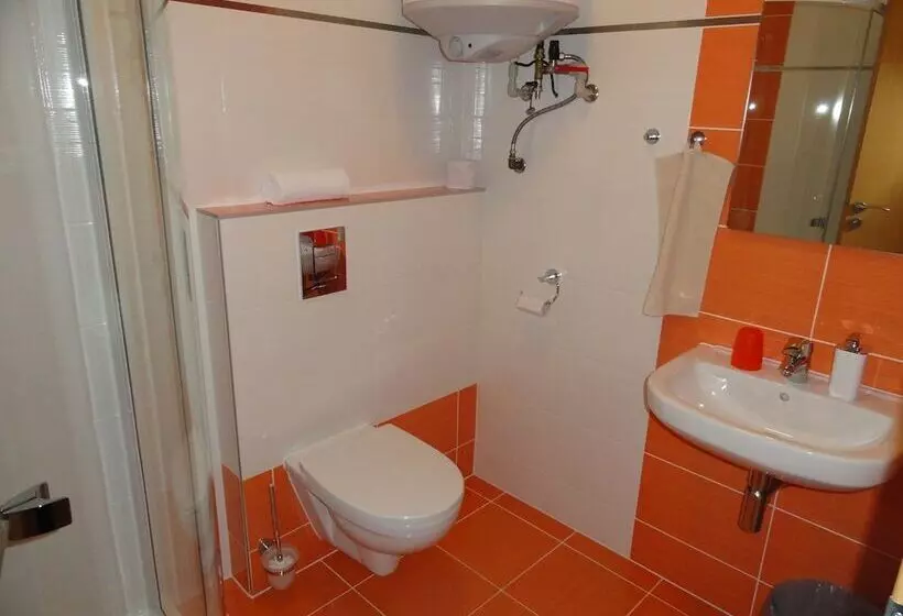 Hotelli Penzion žumberk