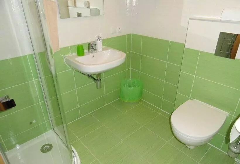 Hotelli Penzion žumberk