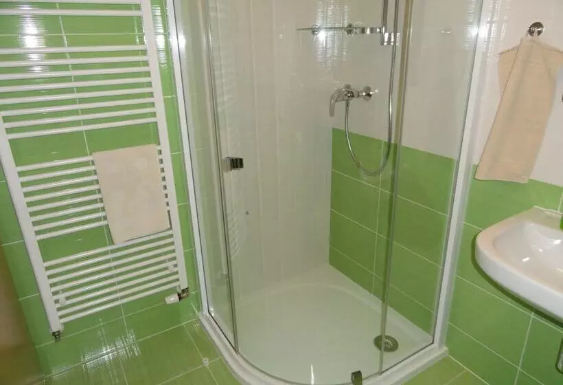 Hotelli Penzion žumberk