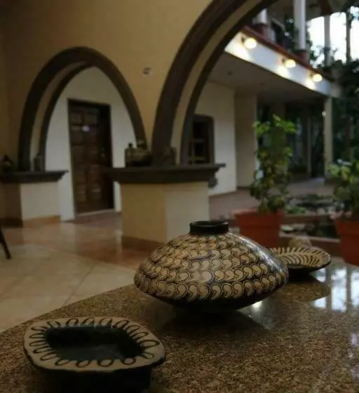 هتل Plaza Yat Balam Anexo