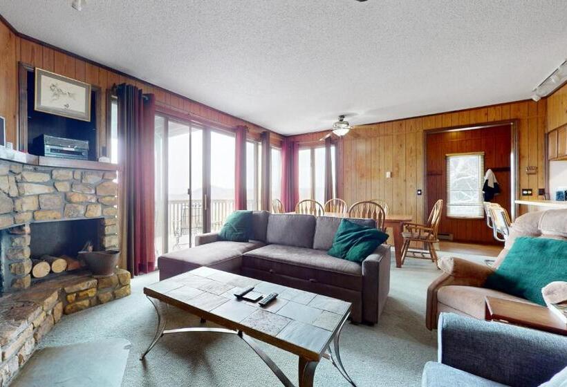 酒店 Skyleaf Villa 702