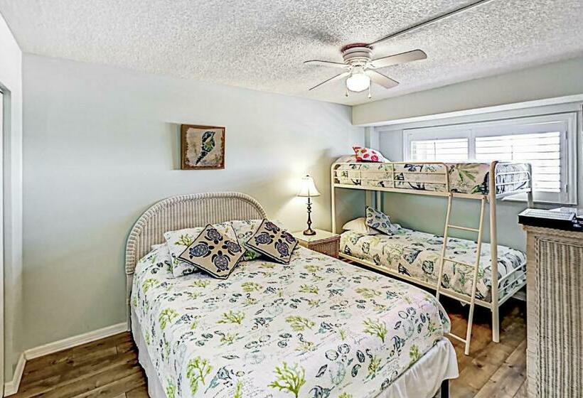 ホテル Waterview Condo Unit 204