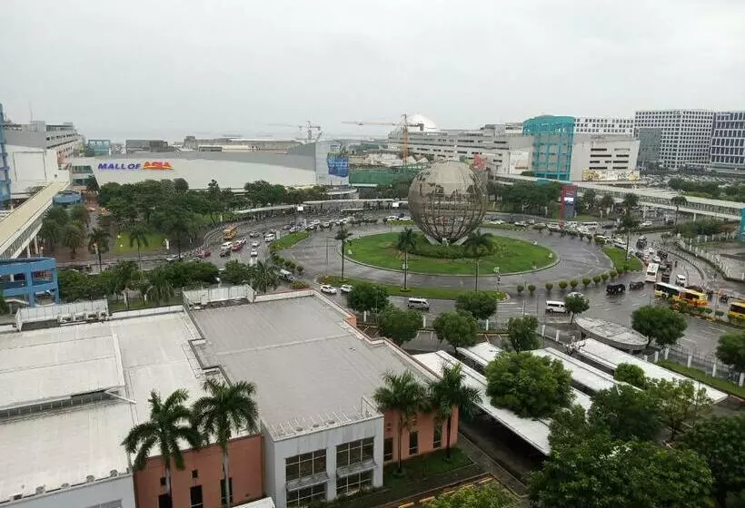Affordable Staycation At Mall Of Asia And Near Naia Airport By Sea Residence