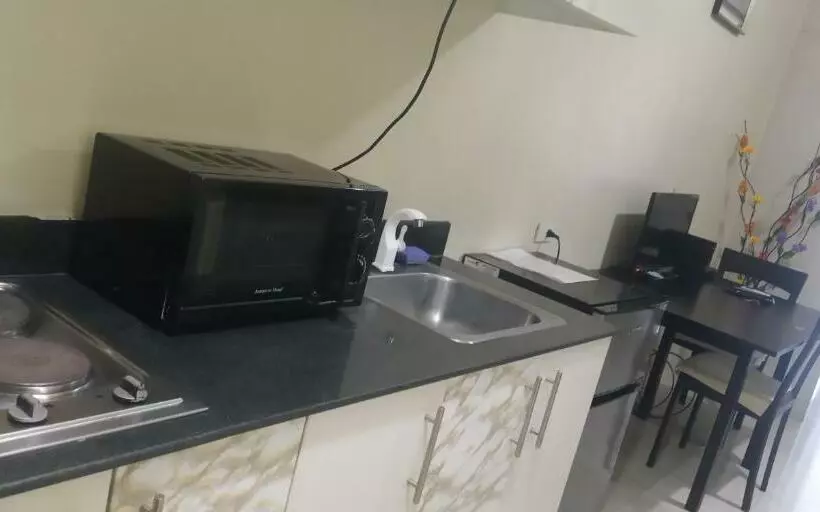 Affordable Staycation At Mall Of Asia And Near Naia Airport By Sea Residence