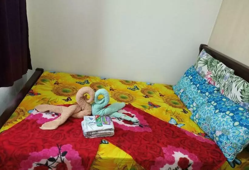 Affordable Staycation At Mall Of Asia And Near Naia Airport By Sea Residence