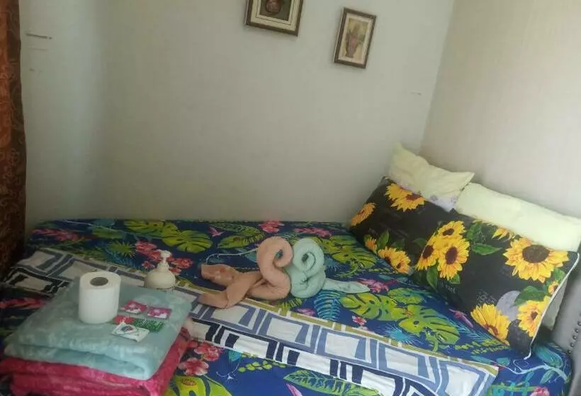 Affordable Staycation At Mall Of Asia And Near Naia Airport By Sea Residence