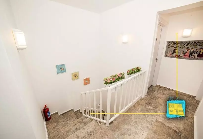 هتل Ni̇li̇a Bozcaada