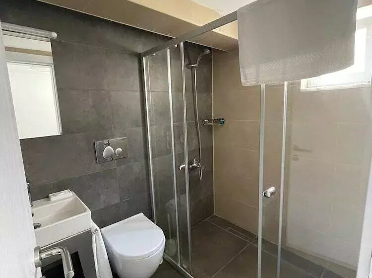 هتل Ni̇li̇a Bozcaada