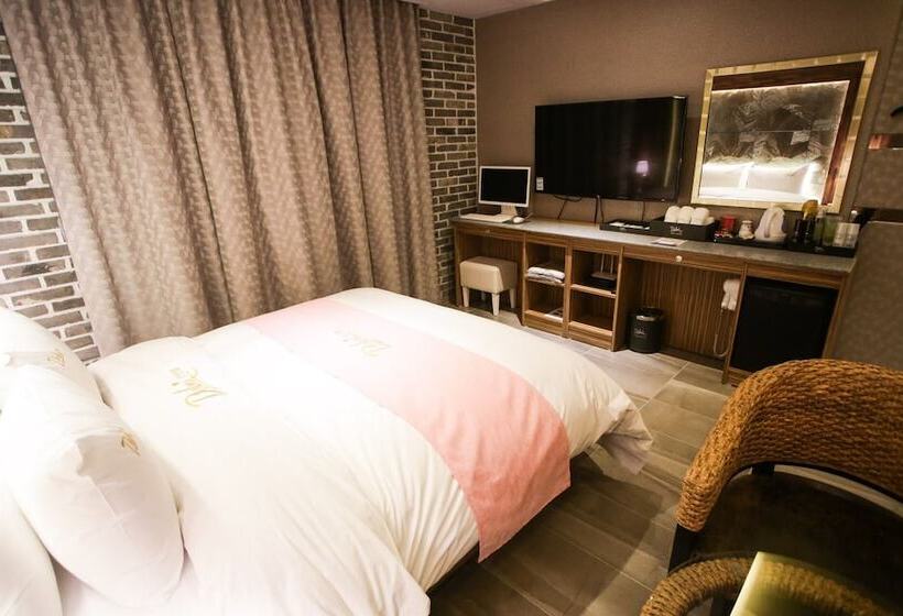 Yeoju Dubai Self Check In Motel