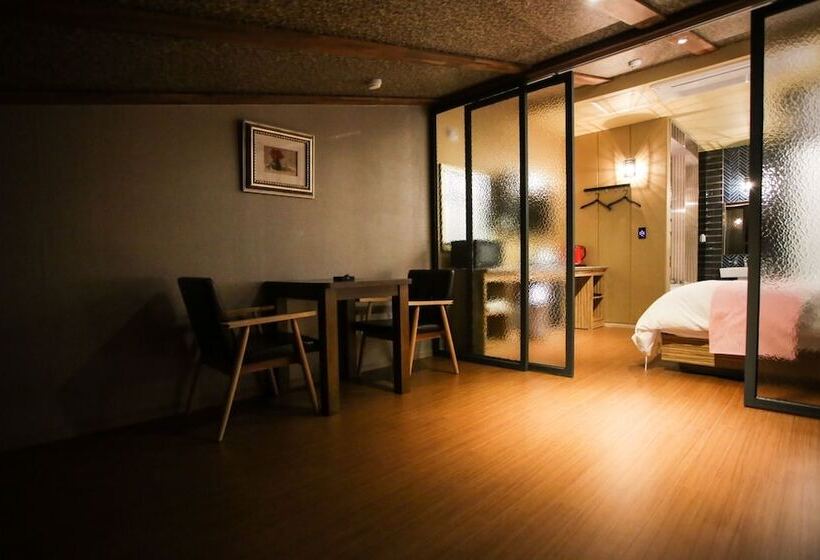 Yeoju Dubai Self Check In Motel