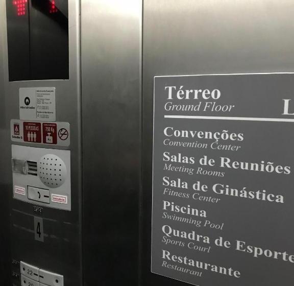 هتل Charmoso Flat Em Frente Ao Aeroporto De Congonhas