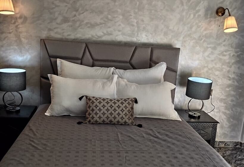 هتل Equi Palace & Spa