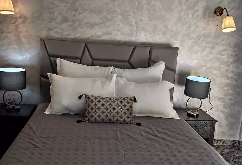 Hotelli Equi Palace & Spa