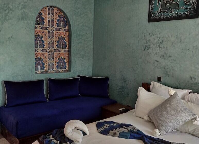 هتل Equi Palace & Spa