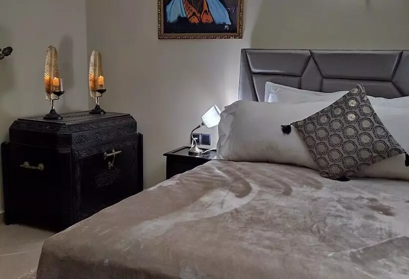 Hotelli Equi Palace & Spa