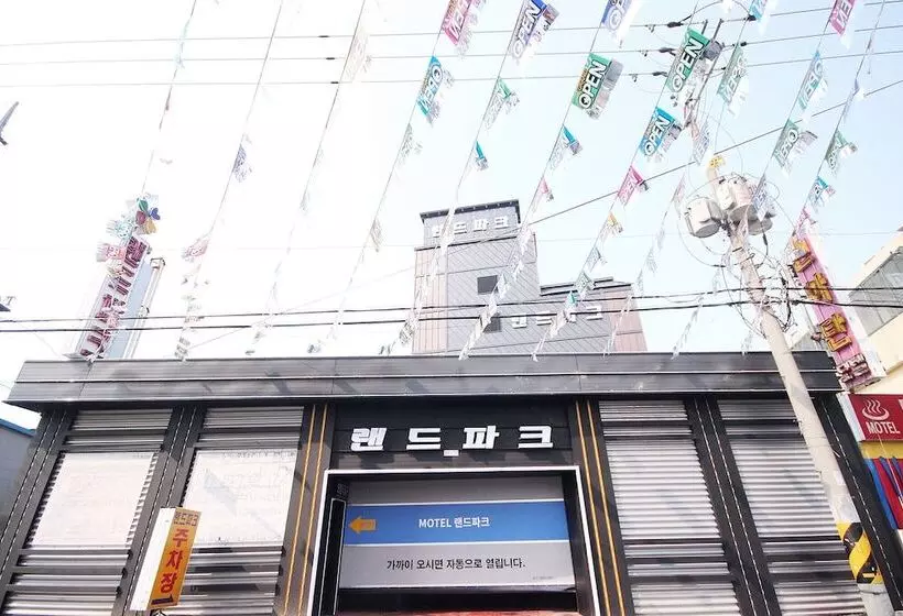 ホテル Iksan Landpark