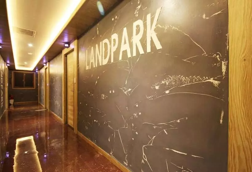 ホテル Iksan Landpark