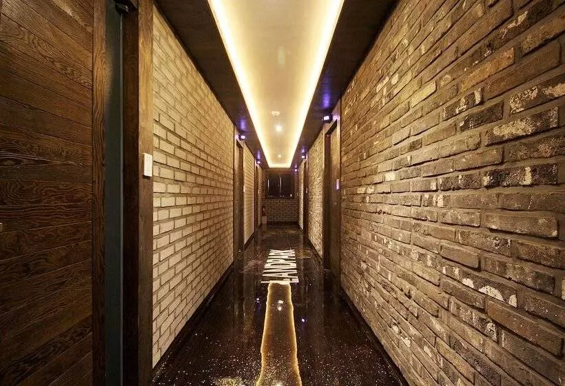 ホテル Iksan Landpark