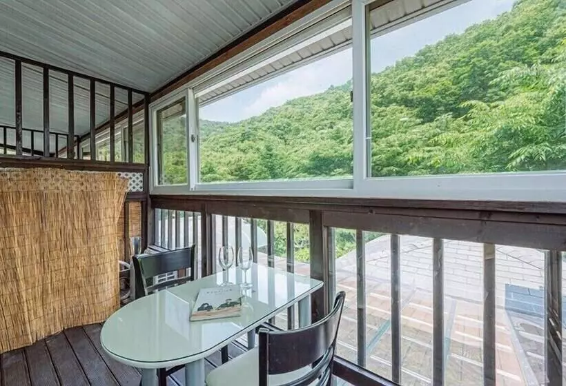 ホテル Soljiearo Pension