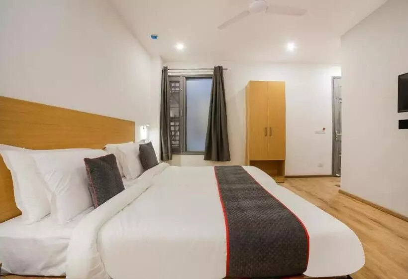 ホテル Super Townhouse Artemis Hospital Near Appu Ghar