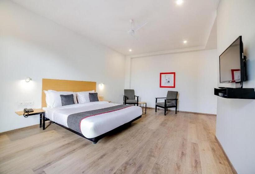 ホテル Super Townhouse Artemis Hospital Near Appu Ghar