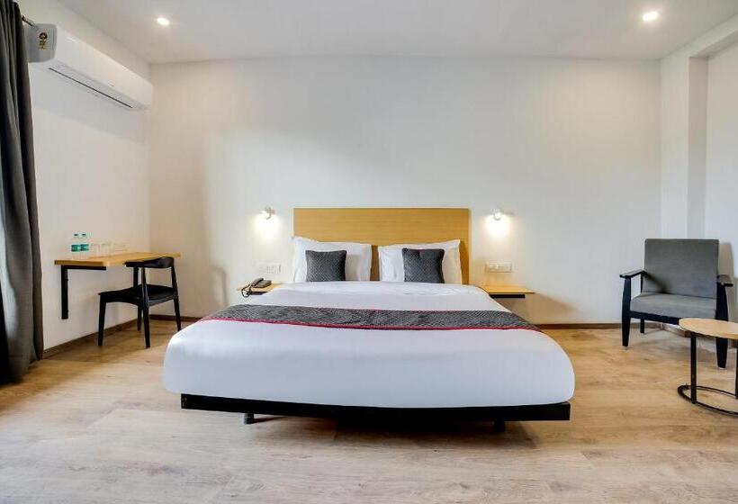 ホテル Super Townhouse Artemis Hospital Near Appu Ghar