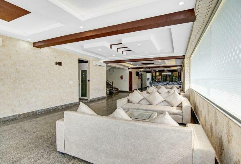 Hotel Treebo Trend The Dms Residency