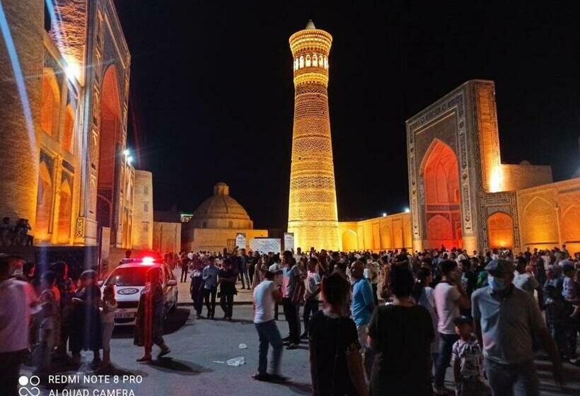 ペンション House Samandar