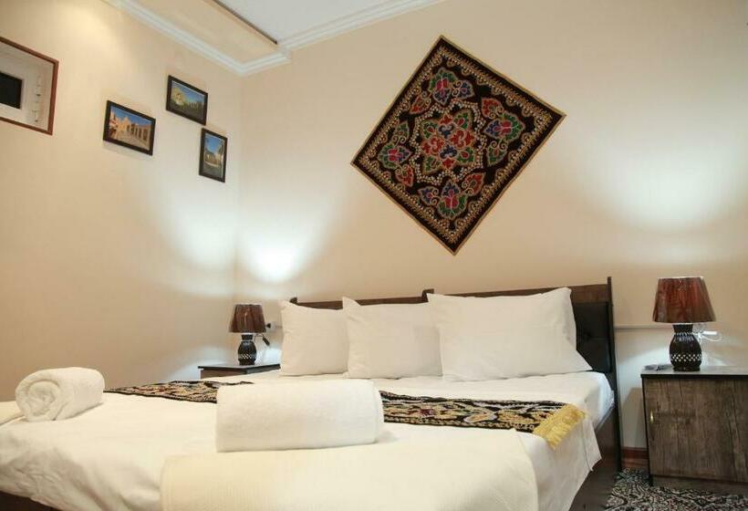 ペンション House Samandar