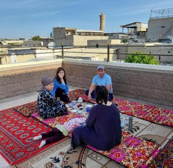 ペンション House Samandar