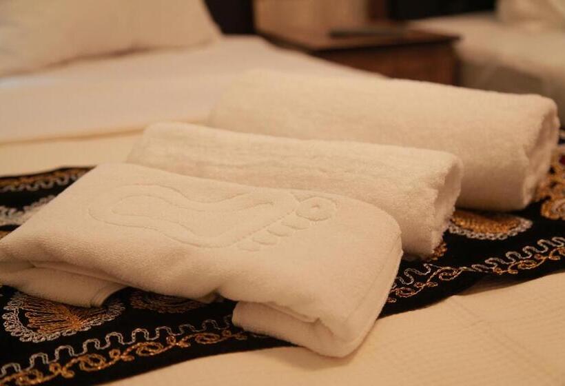 ペンション House Samandar