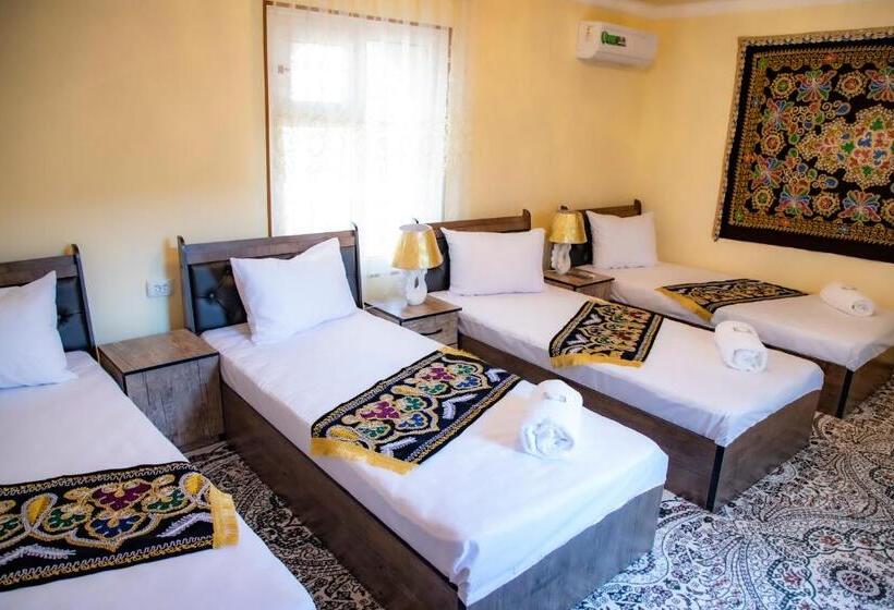 ペンション House Samandar