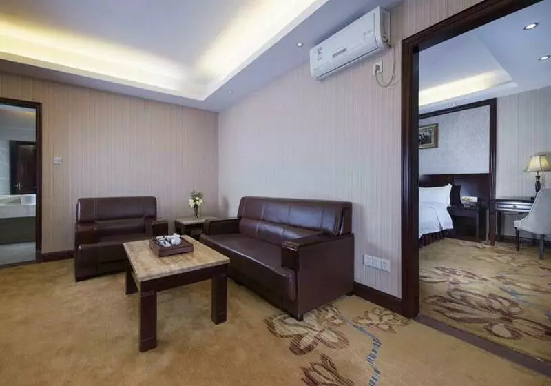 Vienna Hotel Shenzhen Shangjin Center