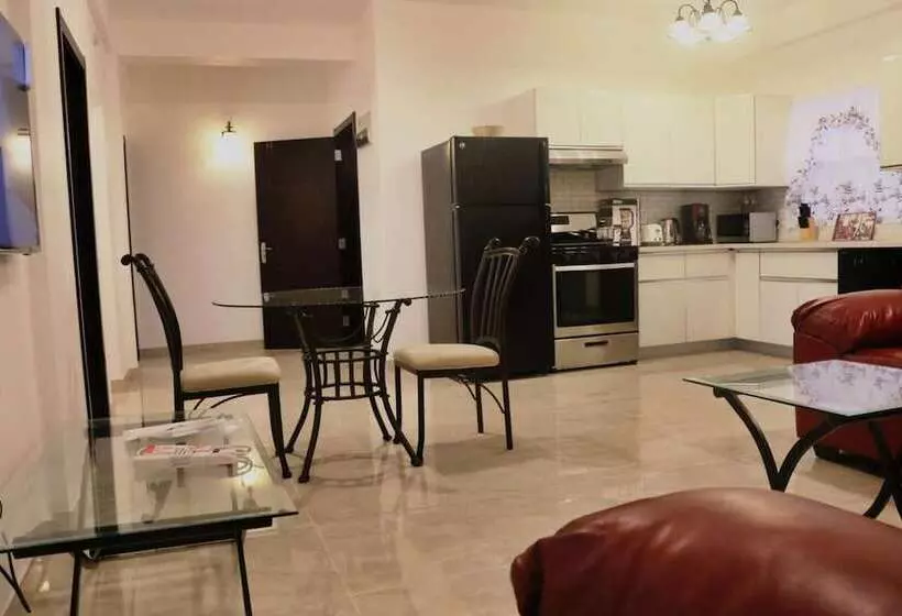 هتل Blue Star Apartments And