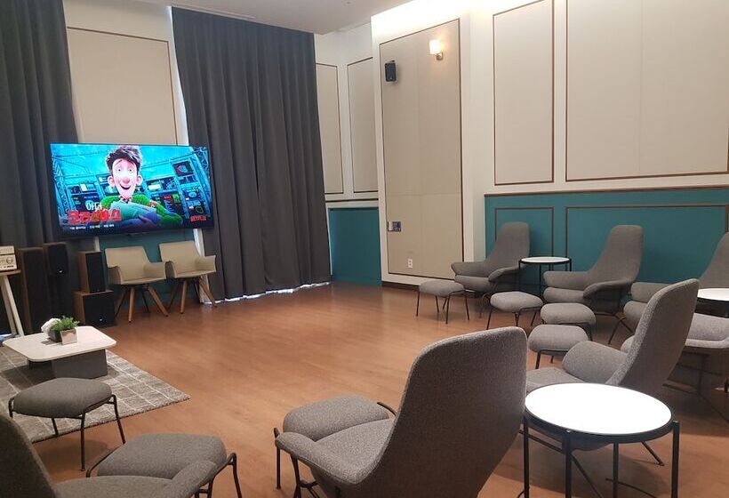 Hotel Chestertons Sokcho