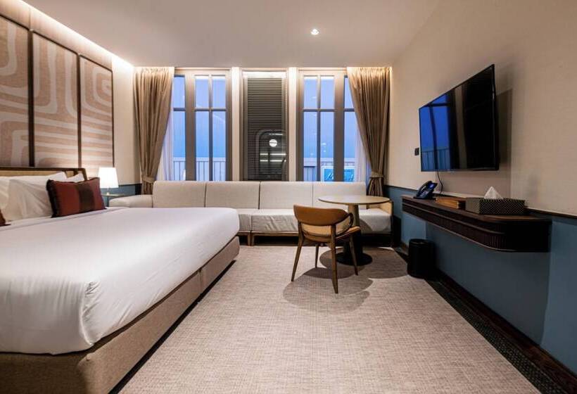 هتل Moco Udonthani