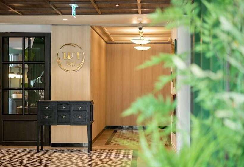 هتل Moco Udonthani