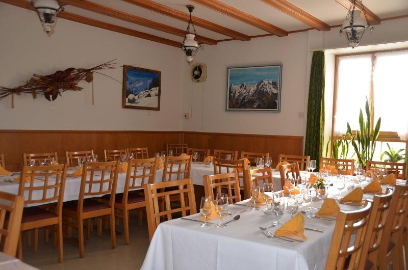 ホテル Restaurant Bahnhof