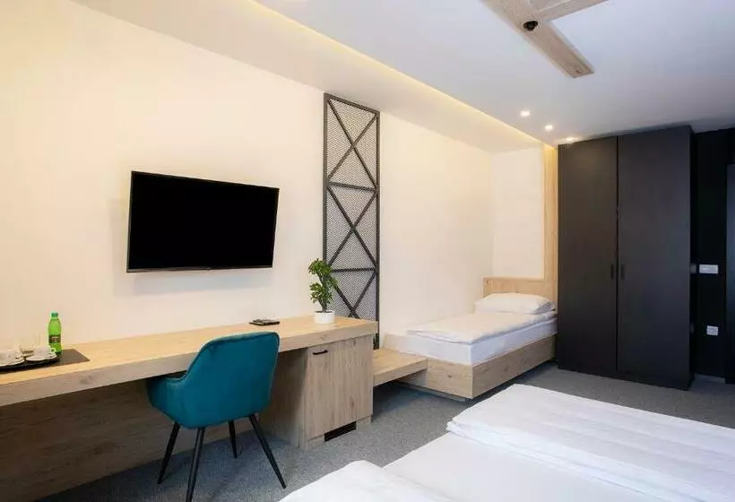 هتل Rooms Bolero Naklo