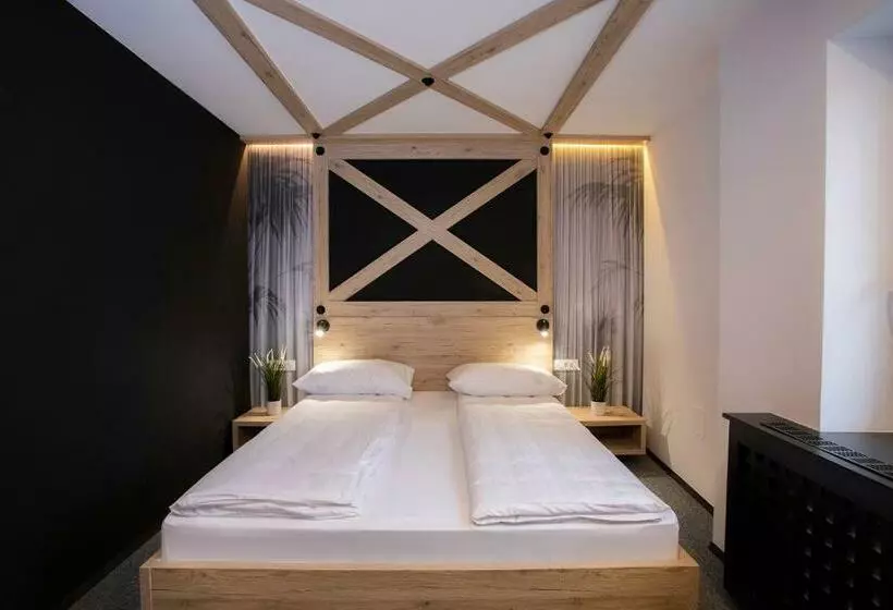 هتل Rooms Bolero Naklo
