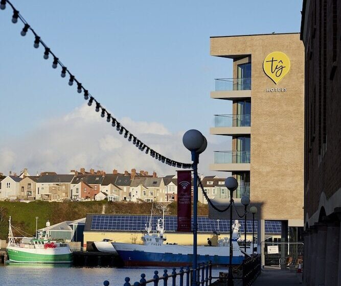 فندق Tŷ Milford Waterfront