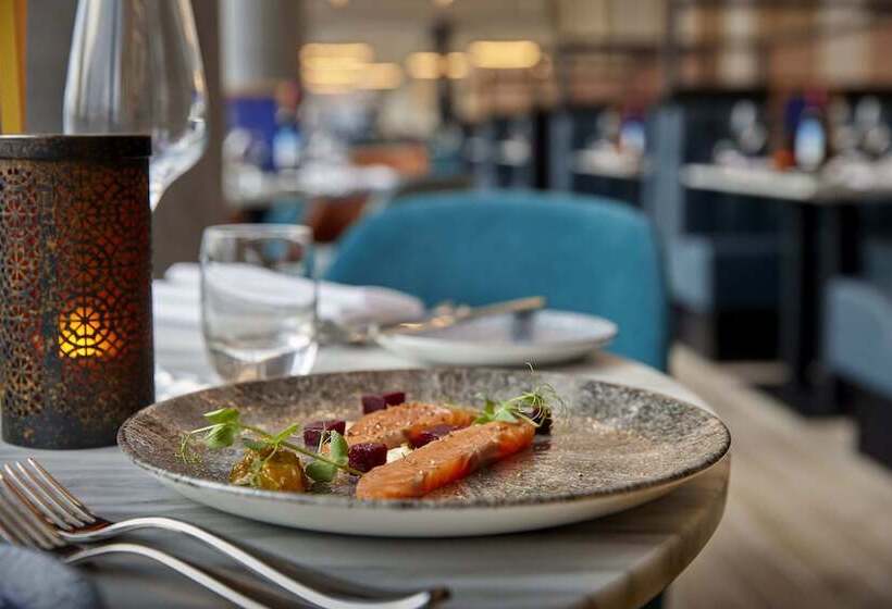 فندق Tŷ Milford Waterfront