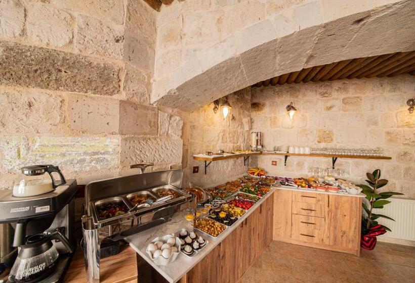 هتل Ares Cave Suites