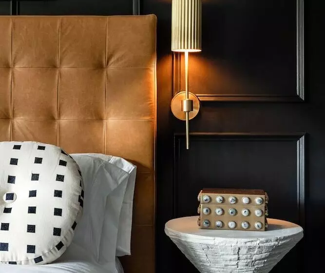 ホテル The Rushmore