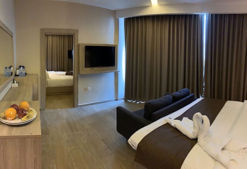 هتل Twins Boutique