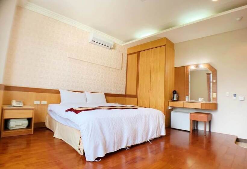 هتل Li Quan Hot Spring Resort